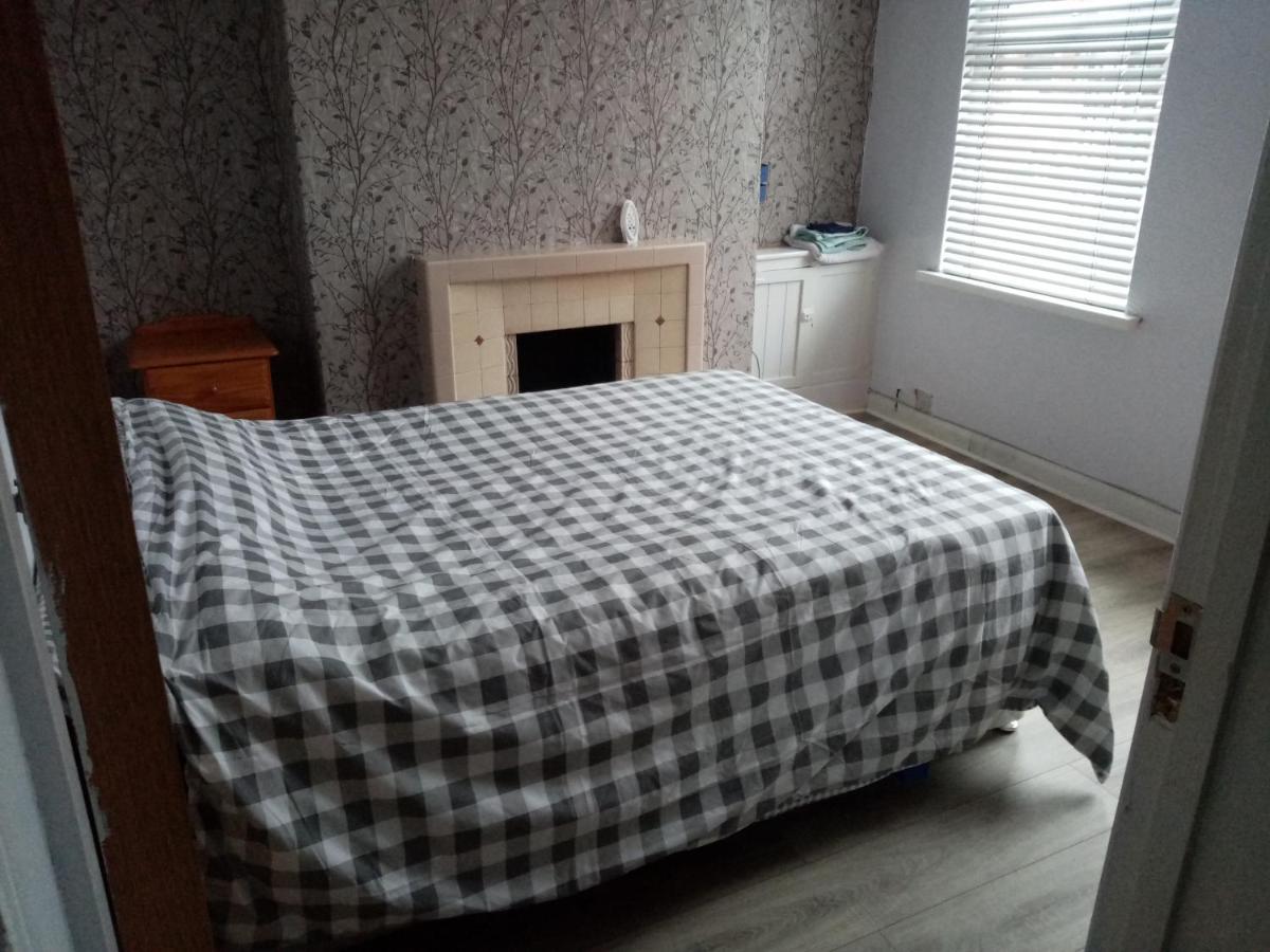 East Belfast Rooms Available Long Or Short Term Accommodation מראה חיצוני תמונה